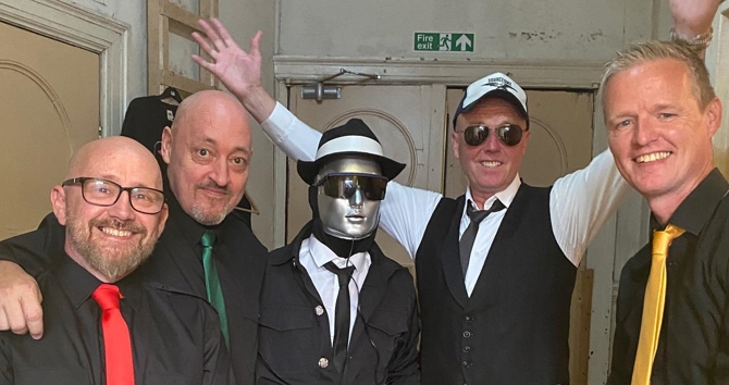 Electromantics - Artist profile, concert dates, gigs and ticket information