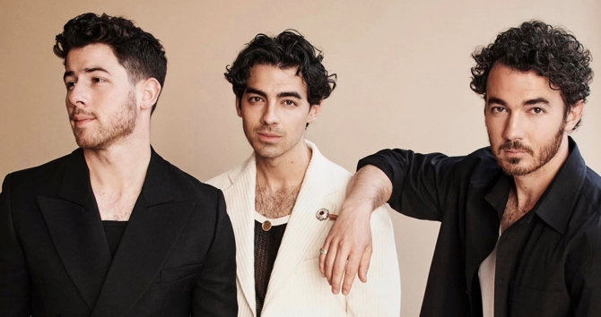 Jonas Brothers - Artist profile, concert dates, gigs and ticket information